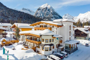 Hotel Enzian Pertisau